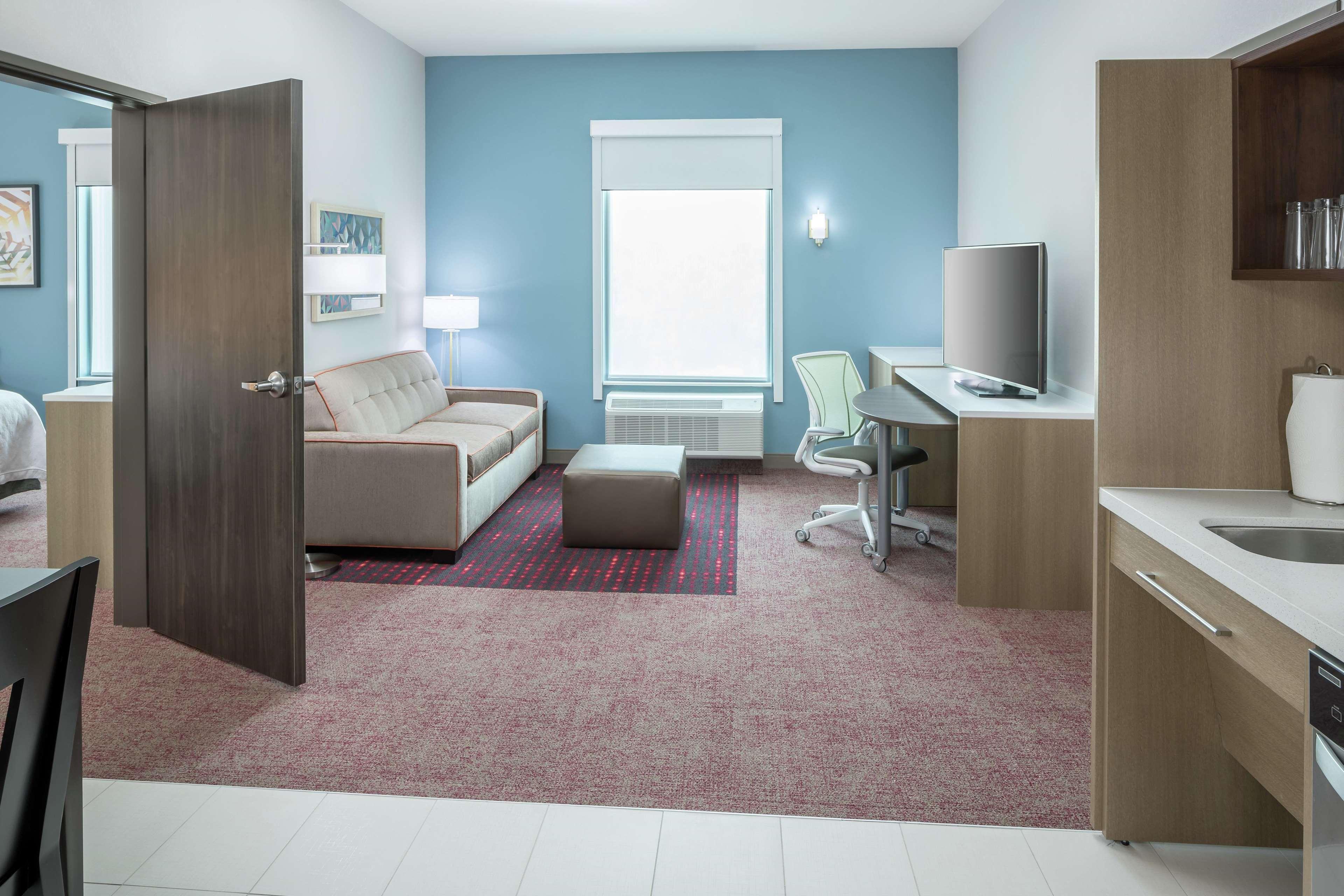 Home2 Suites By Hilton Orlando Airport Bagian luar foto
