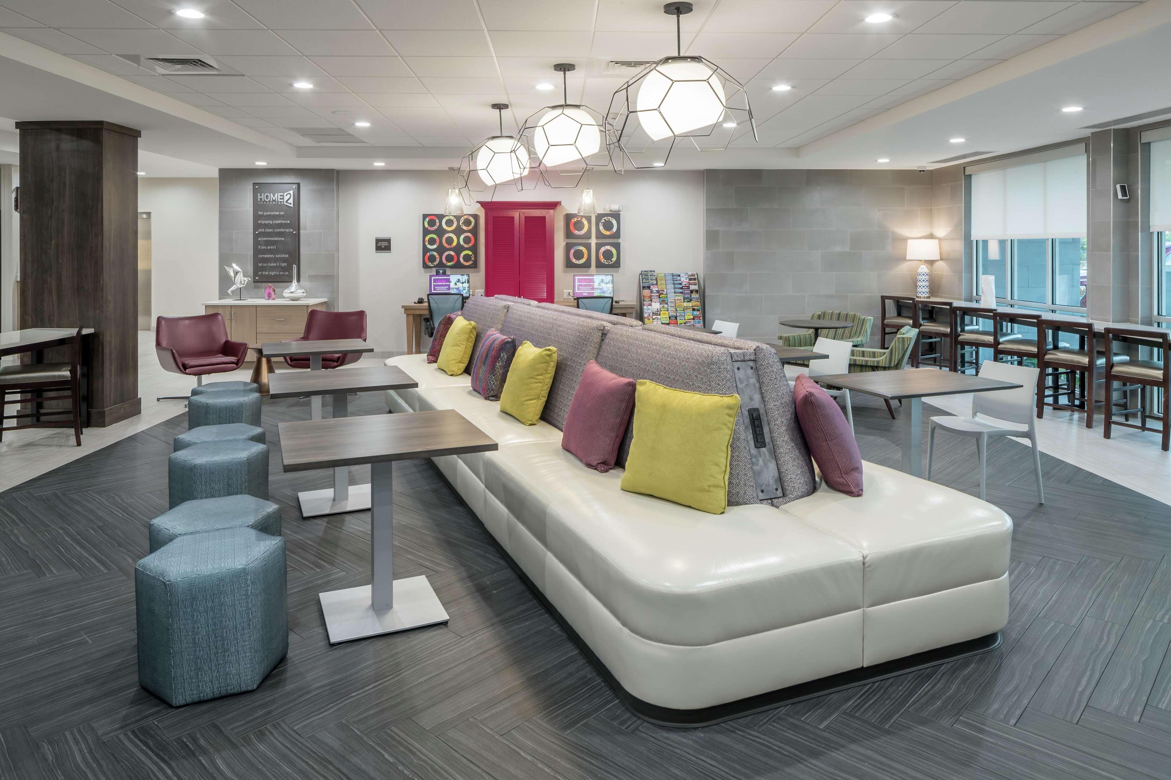 Home2 Suites By Hilton Orlando Airport Bagian luar foto