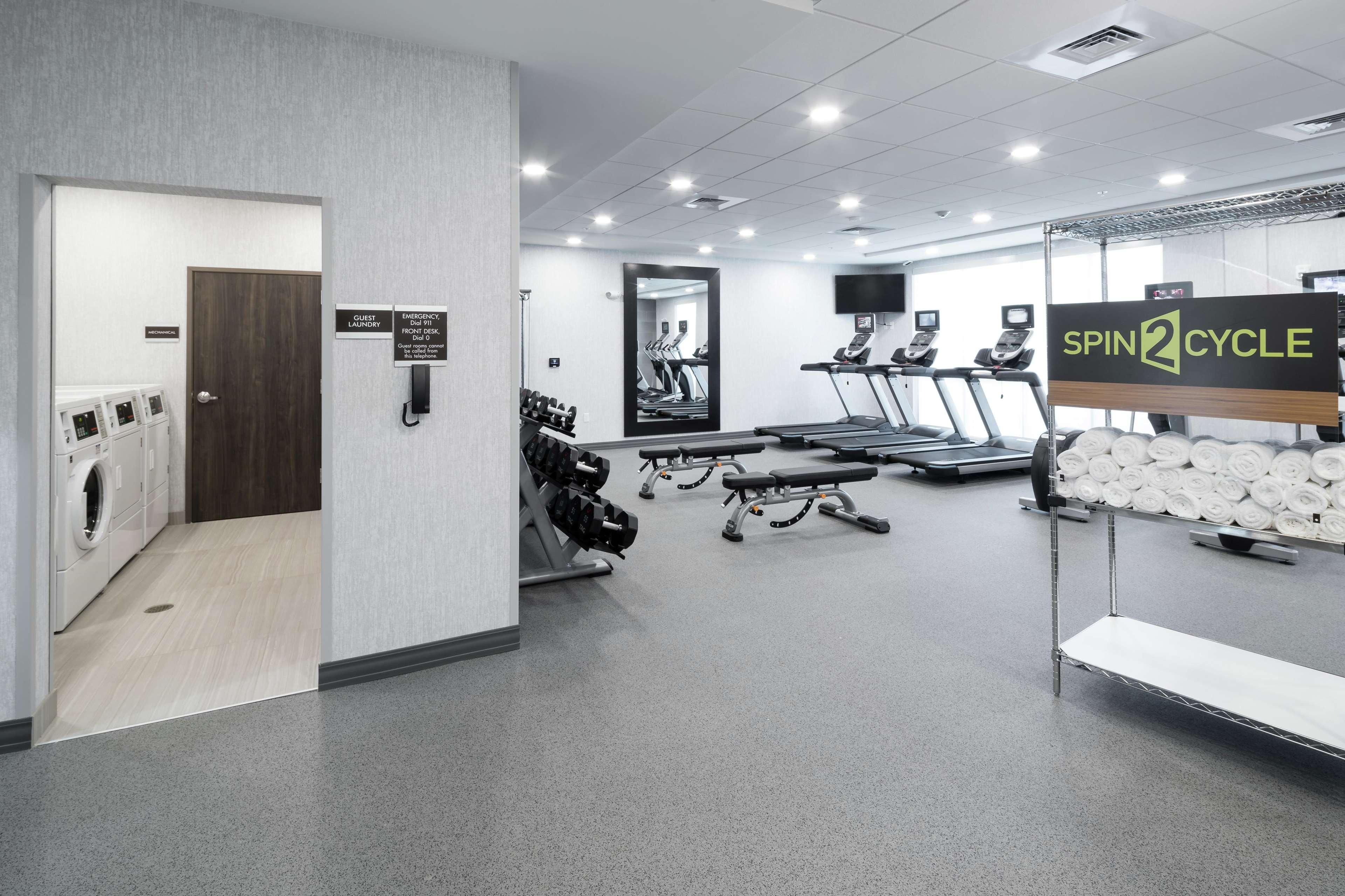 Home2 Suites By Hilton Orlando Airport Bagian luar foto