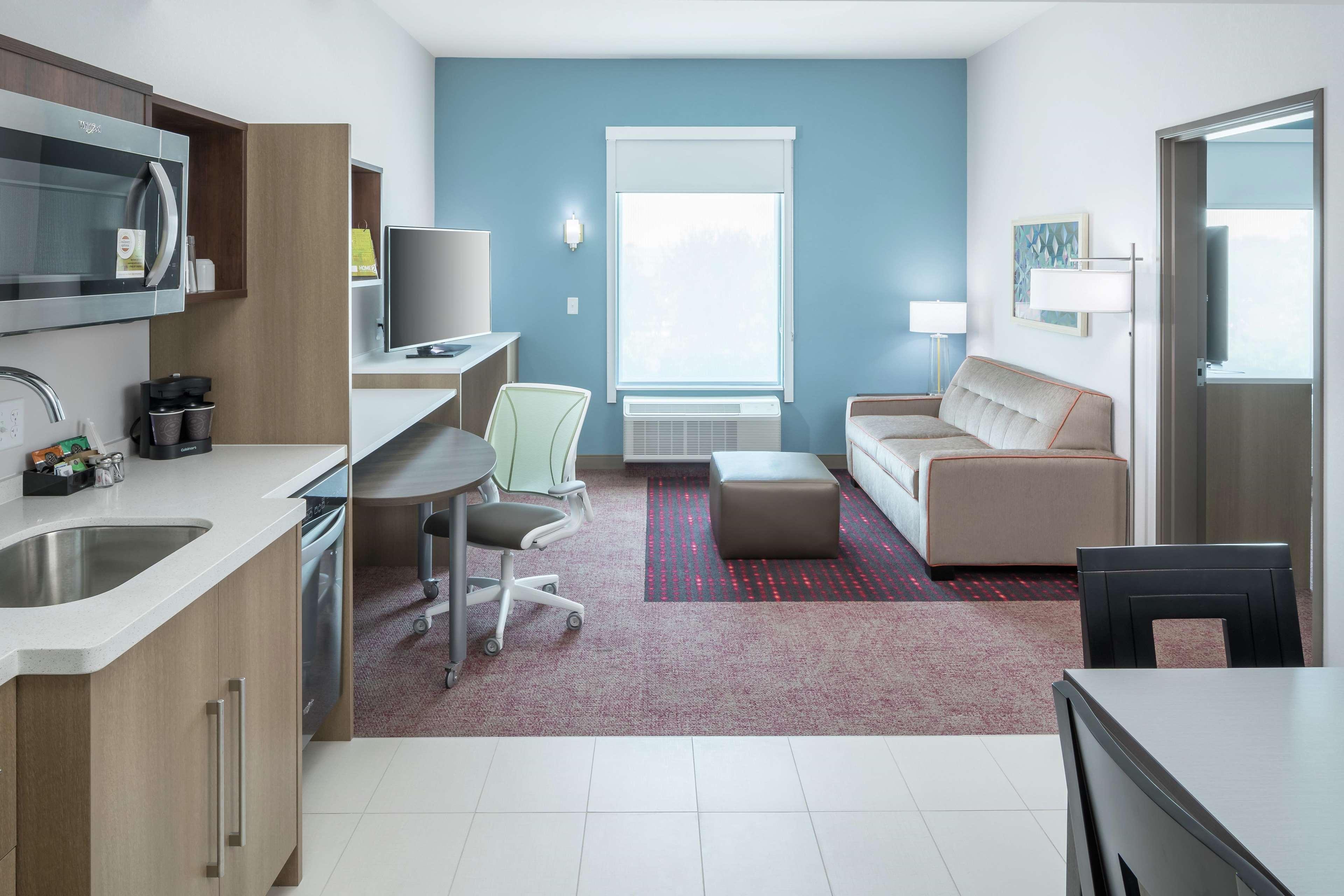 Home2 Suites By Hilton Orlando Airport Bagian luar foto