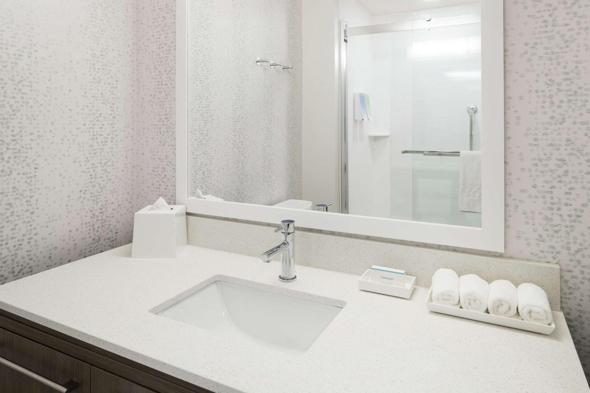 Home2 Suites By Hilton Orlando Airport Bagian luar foto