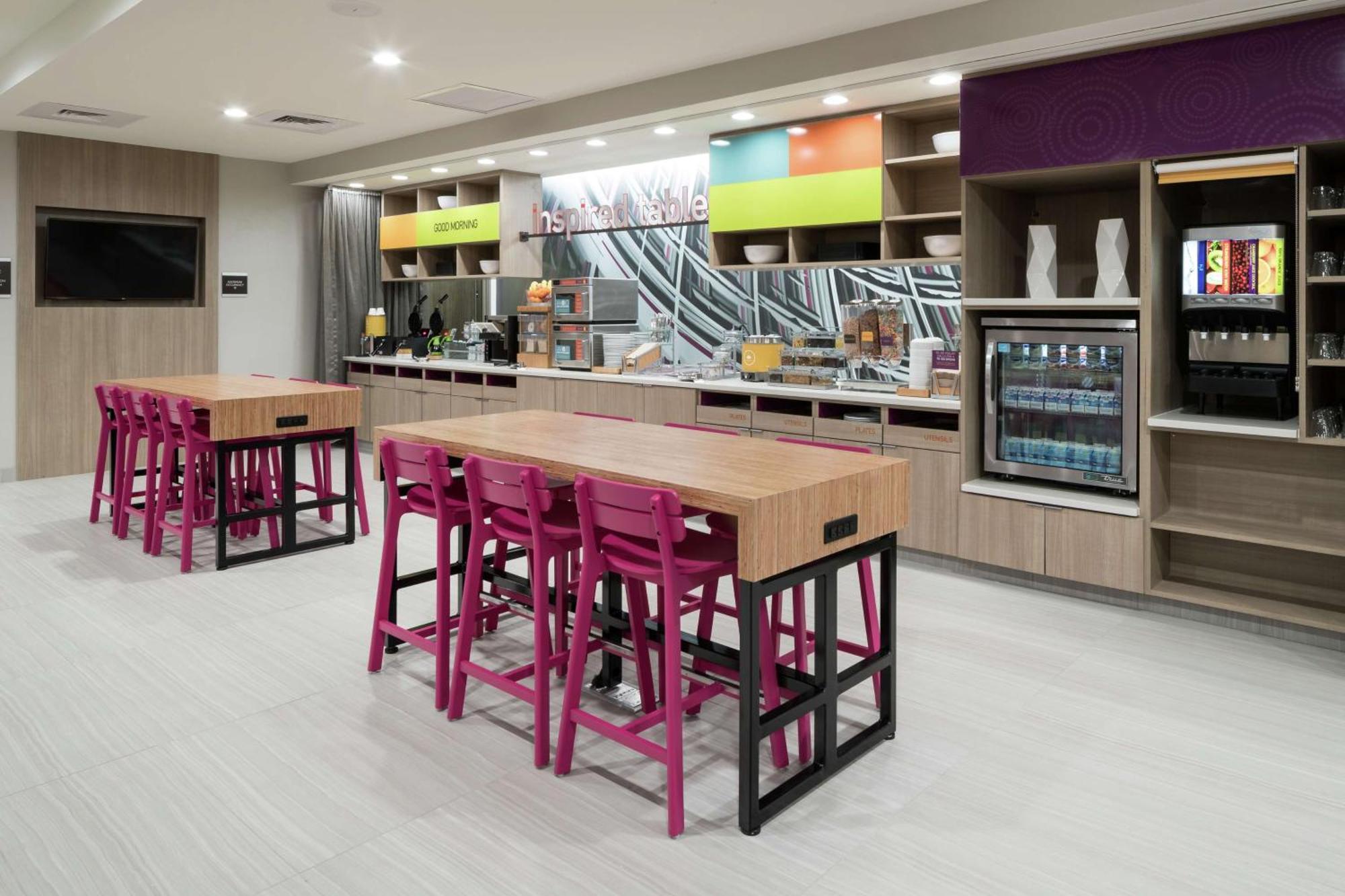 Home2 Suites By Hilton Orlando Airport Bagian luar foto